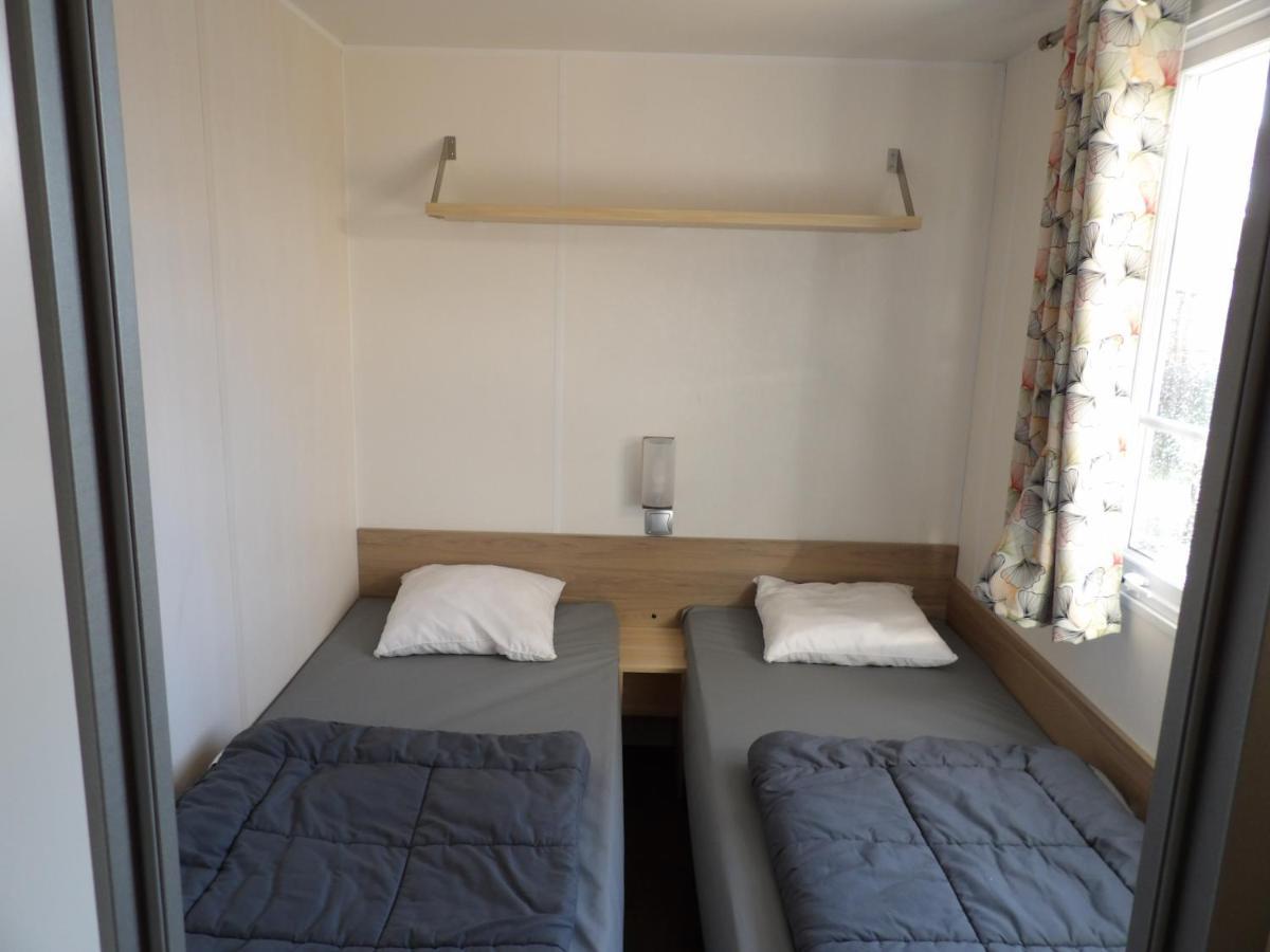 Mobil-Home Terrasse Semi-Couverte Limeuil Екстериор снимка
